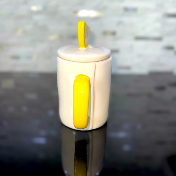BNWT, Rae Dunn, “TEA” mug with lemon topper - Picture 3 of 6